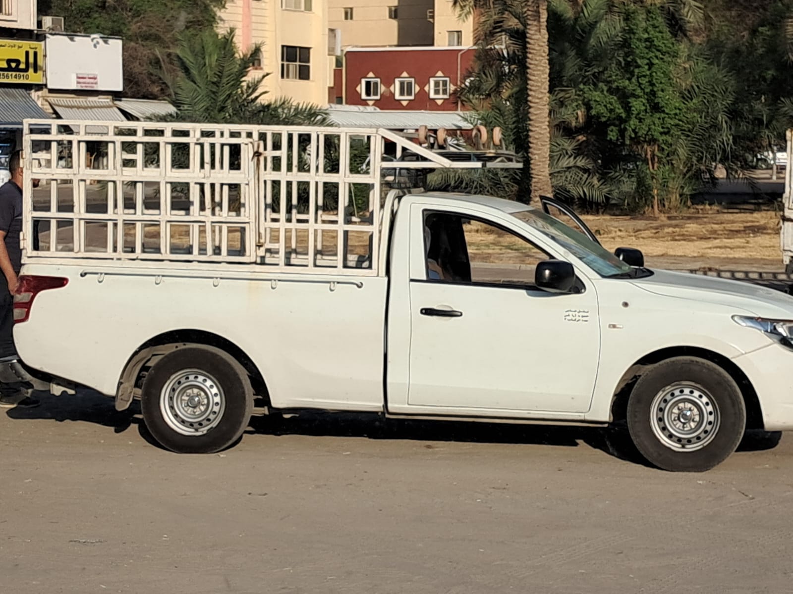 وانيت نقل عفش الكويت – خدمة سريعة وآمنة لجميع مناطق الكويت